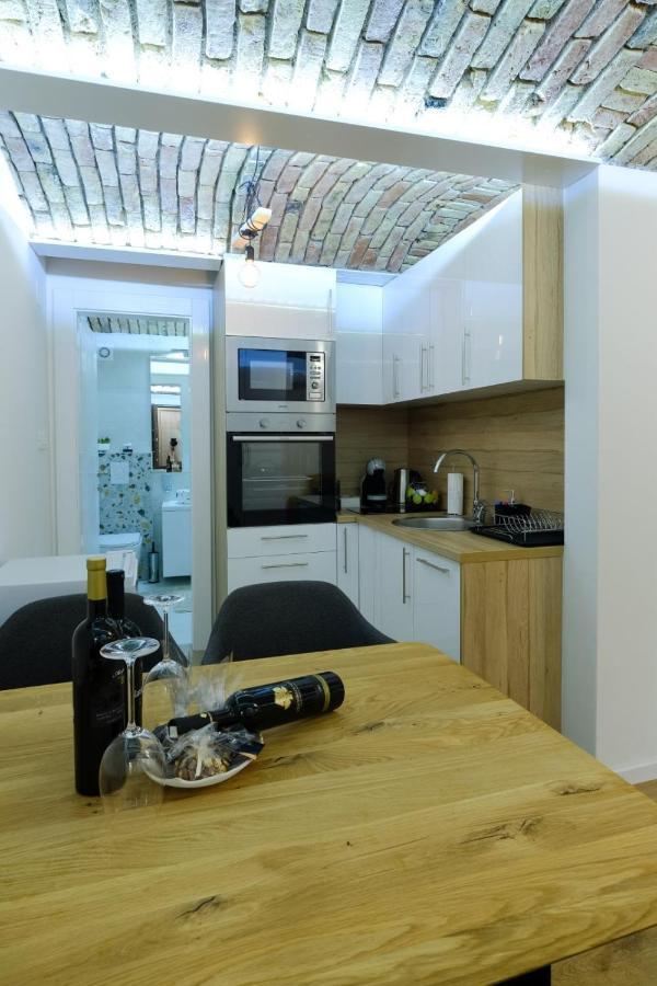 All Seasons Apartments Sarajevo With Free Parking 外观 照片